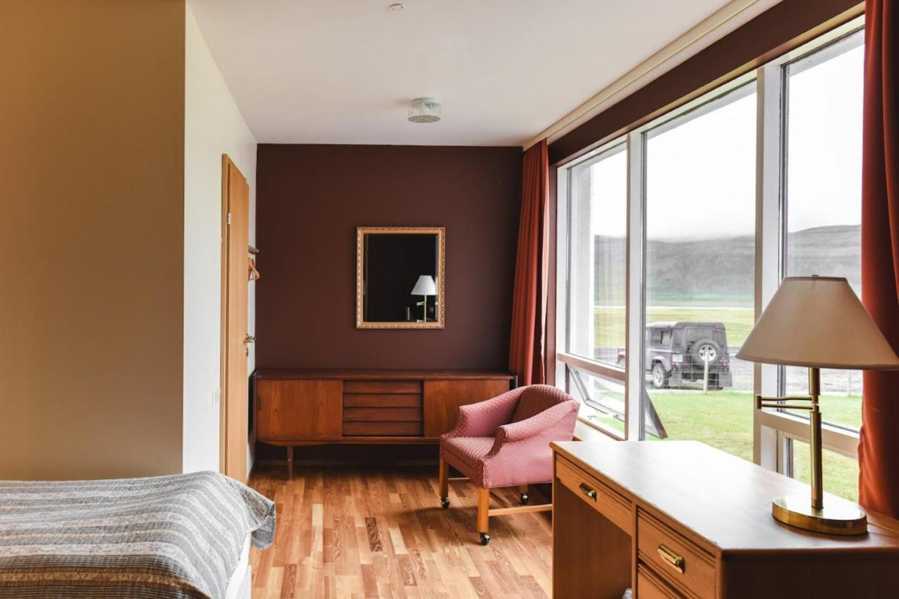 Hotel Latrabjarg Hnjotur Экстерьер фото