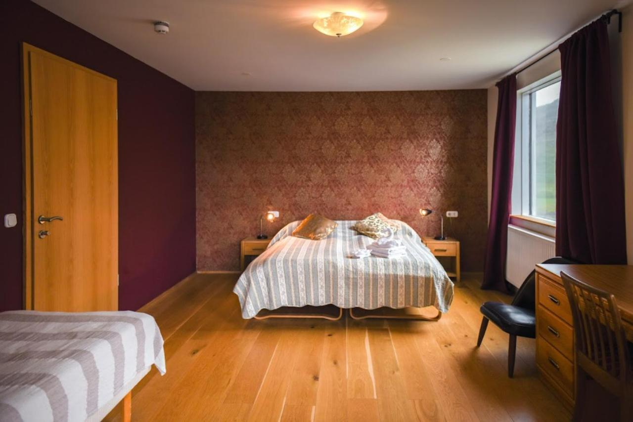 Hotel Latrabjarg Hnjotur Экстерьер фото