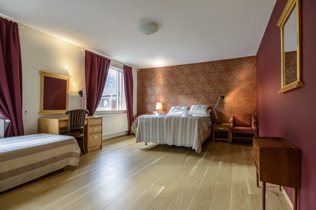 Hotel Latrabjarg Hnjotur Экстерьер фото