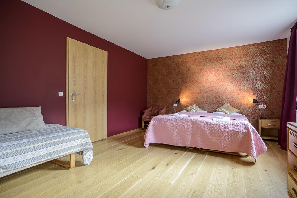 Hotel Latrabjarg Hnjotur Экстерьер фото