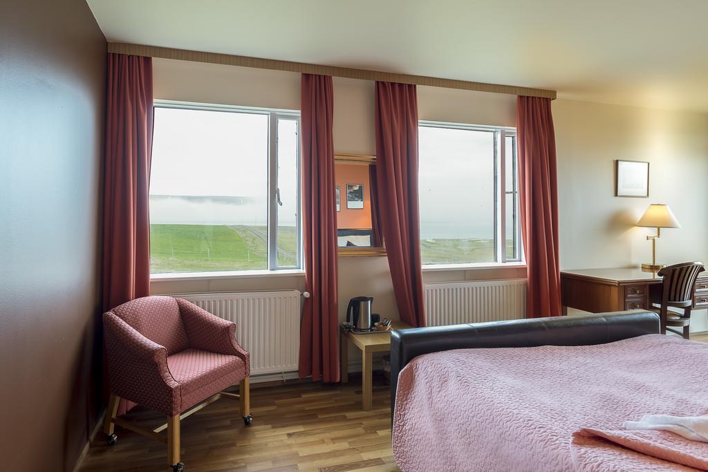 Hotel Latrabjarg Hnjotur Экстерьер фото